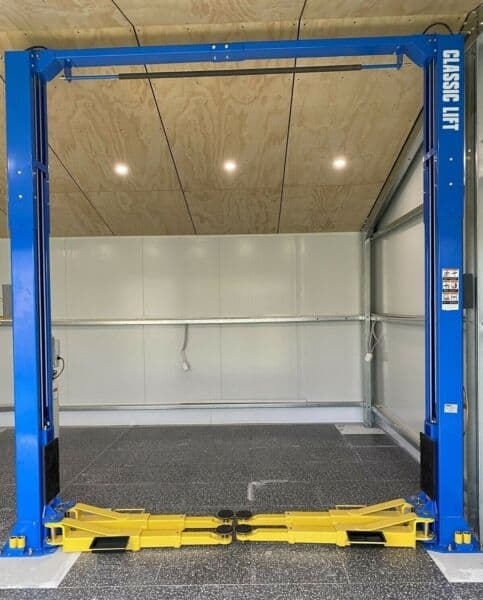 Car Hoist Classic Lift 4000C 4Tonne 2post Hoist